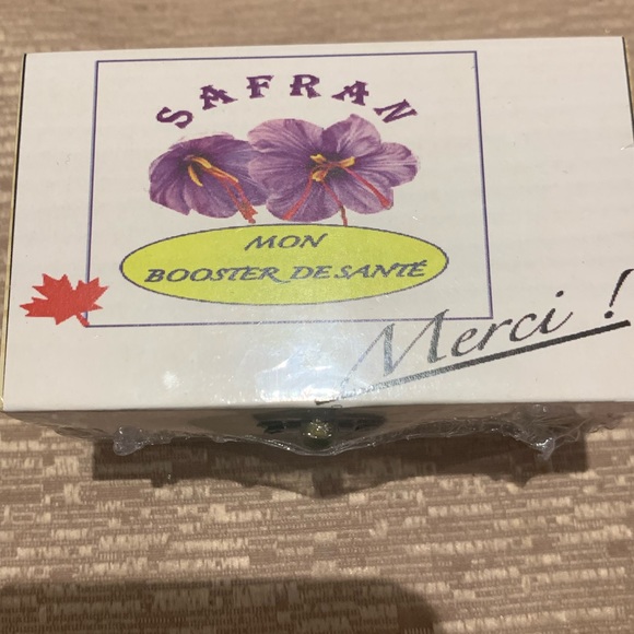 Saffron -10 pcs Sachet - Picture 5 of 7